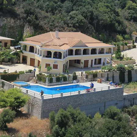 Akros&suites